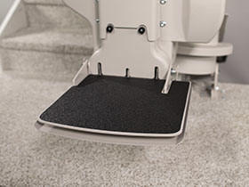 large footrest electric curved chair stair lift